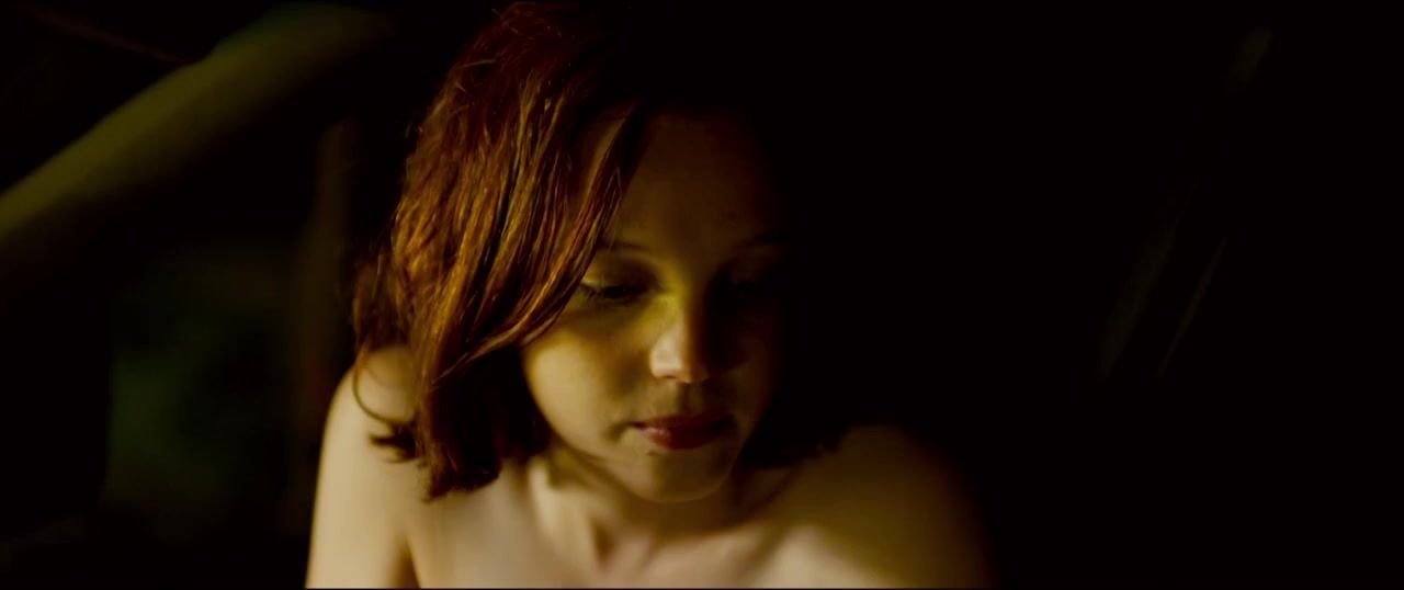 Breast Topless actress Adele Haenel Nude - Orpheline (2016) Gay Massage - 2
