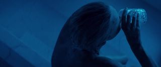 Grandpa Lesbian kissing scene Charlize Theron, Sofia Boutella Naked - Atomic Blonde (2017) Nude scenes Bangla