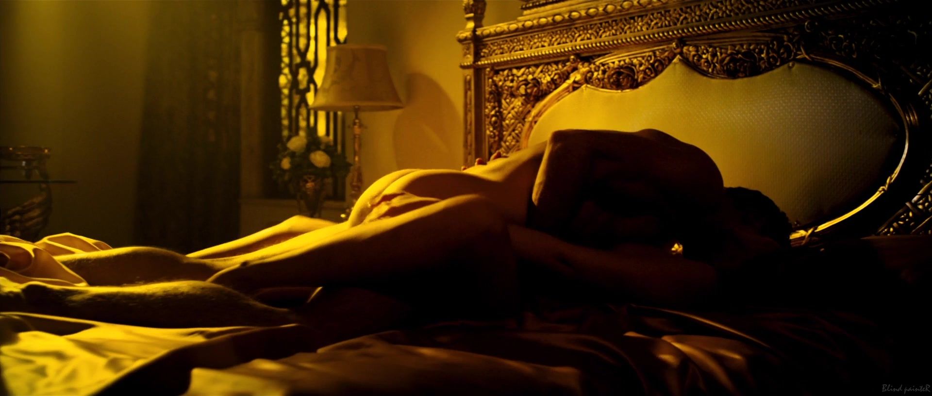 Hot Naked Girl Sex Scene Ludivine Sagnier nude - The Devil’s Double (2011) Sucking Dicks