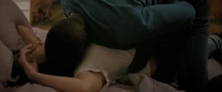 Sister Sex Scene Gemma Arterton sexy, Jane Elsmore nude – 100 Streets (2016) Tetas
