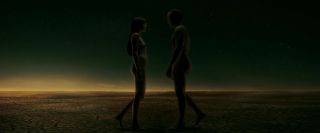 Twerking Malin Akerman, Carla Gugino naked - Watchmen (2009) Gordita