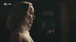 Perfect Body Porn Sonja Gerhardt, Emilia Schüle - Ku'damm 56 (2016) (Sex, Nude, FF) LSAwards