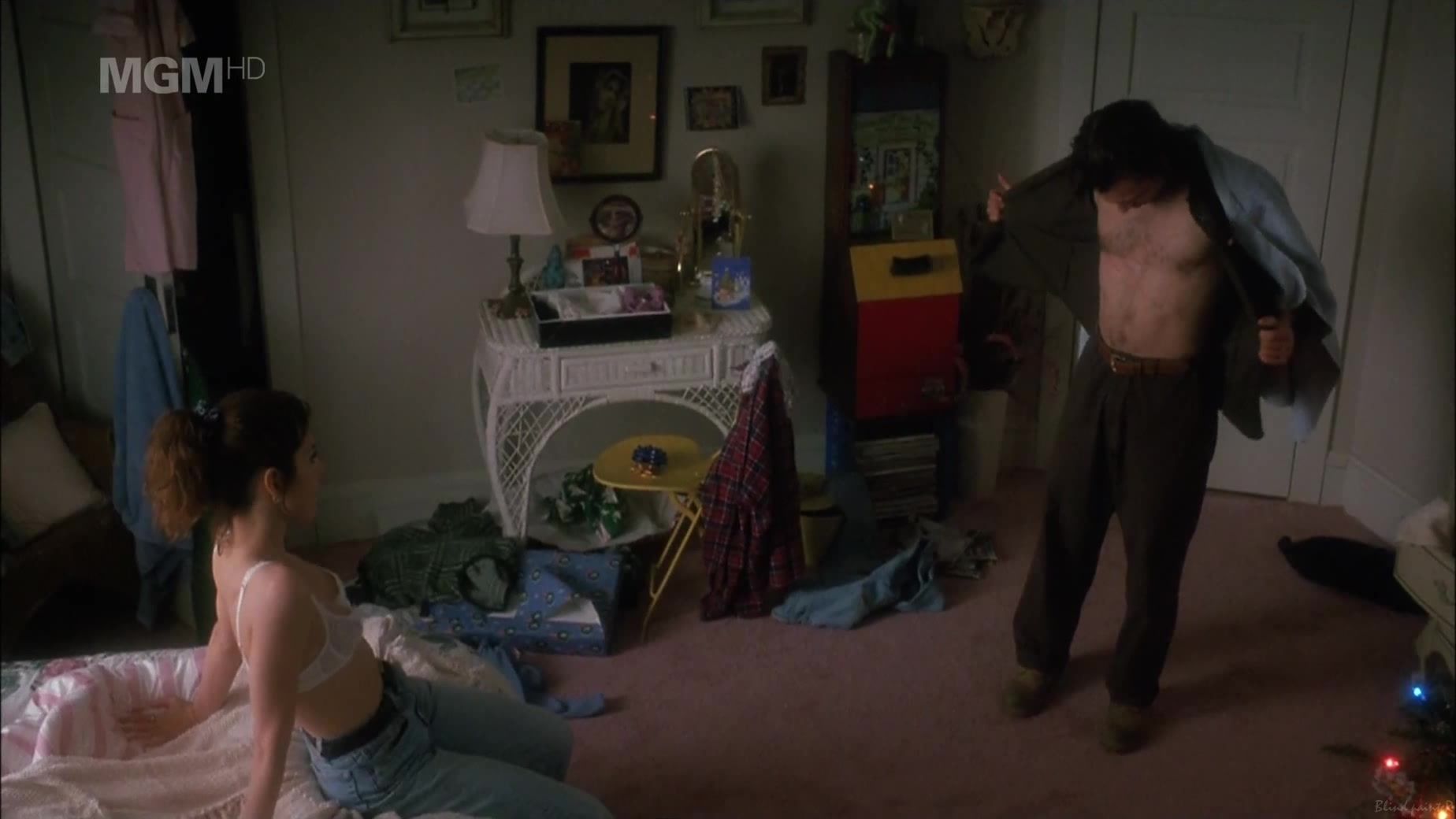 Body Marisa Tomei nude - Untamed Heart (1993) Belly