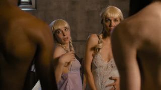 Phoenix Marie Emily Meade nude, Maggie Gyllenhaal, Jamie Neumann - The Deuce (S01 E02) Gay Emo