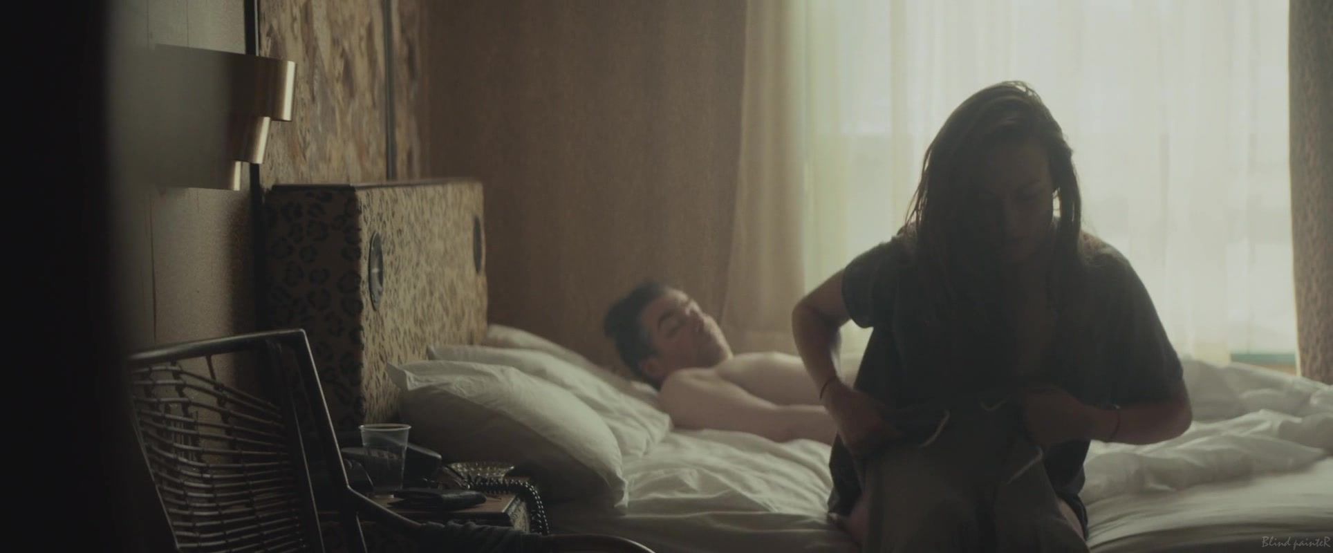 Casal Olivia Wilde nude - Meadowland (2015) MyXTeen
