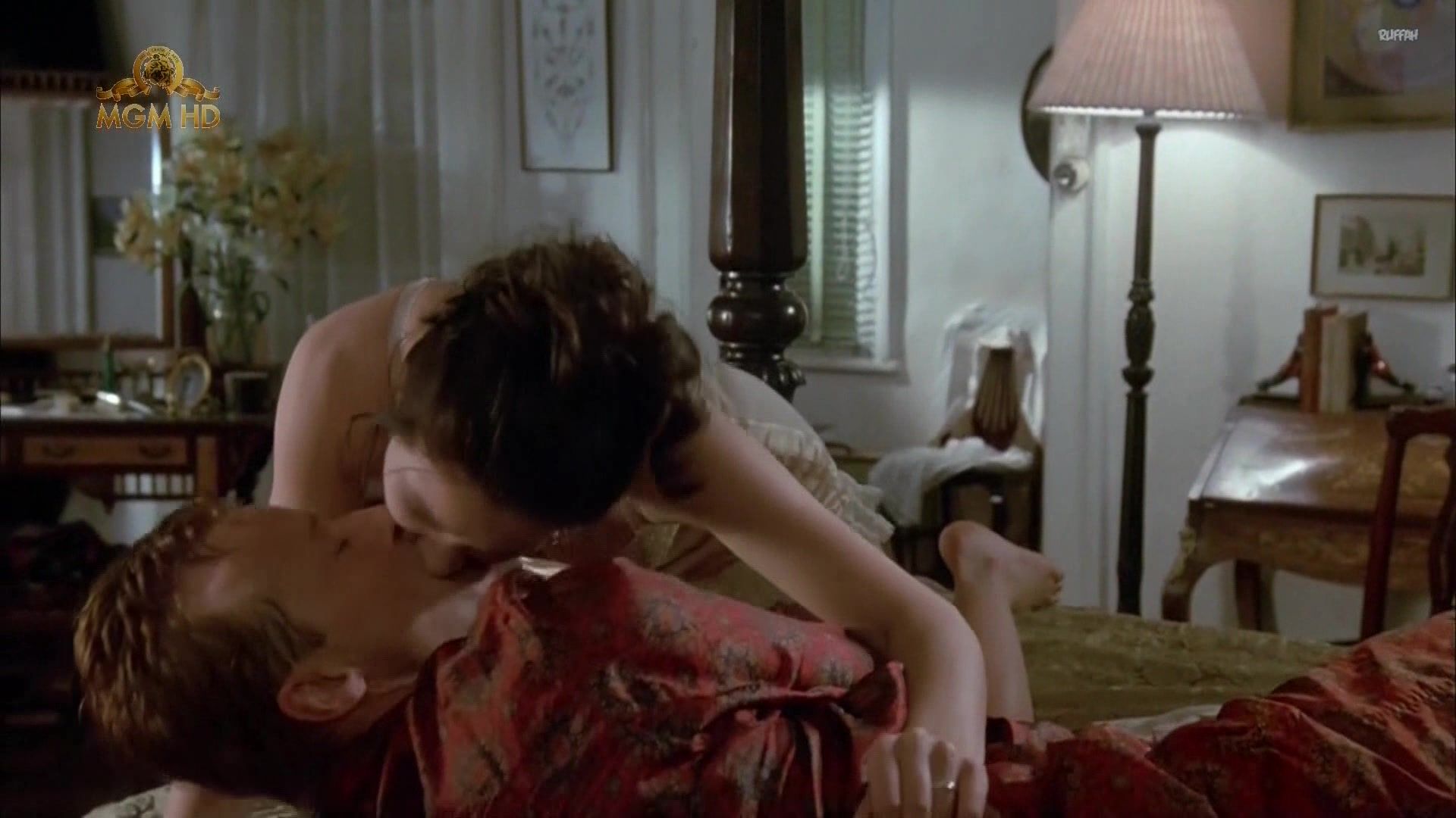 Massage Sex Scene Theresa Russel nude - Eureka(1983) Gay Fucking - 1