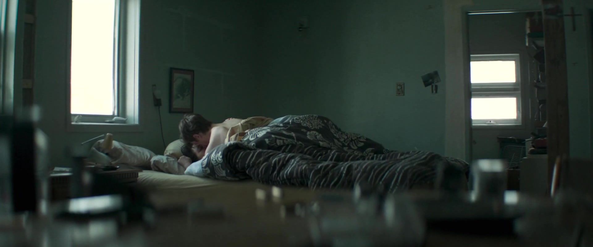 Amatuer Sexy Tatiana Maslany - Two Lovers And A Bear (2017) Movie