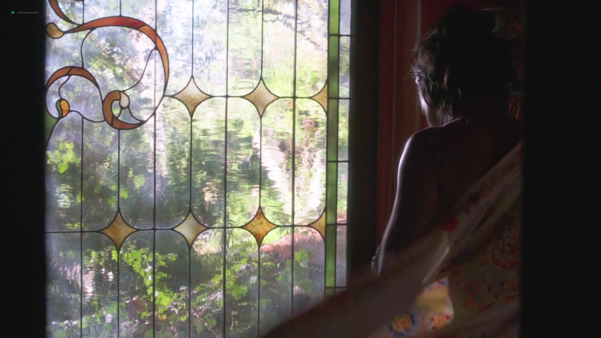 Softcore Rosario Dawson, Katherine Heigl nude - Unforgettable (2017) Mojada