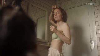 YesPornPlease Liv Lisa Fries Nude, Leonie Benesch Sexy - Babylon Berlin (2017) s02e01 Sex