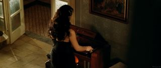 Roleplay Sexy Monica Bellucci - Malena (2000) Backshots