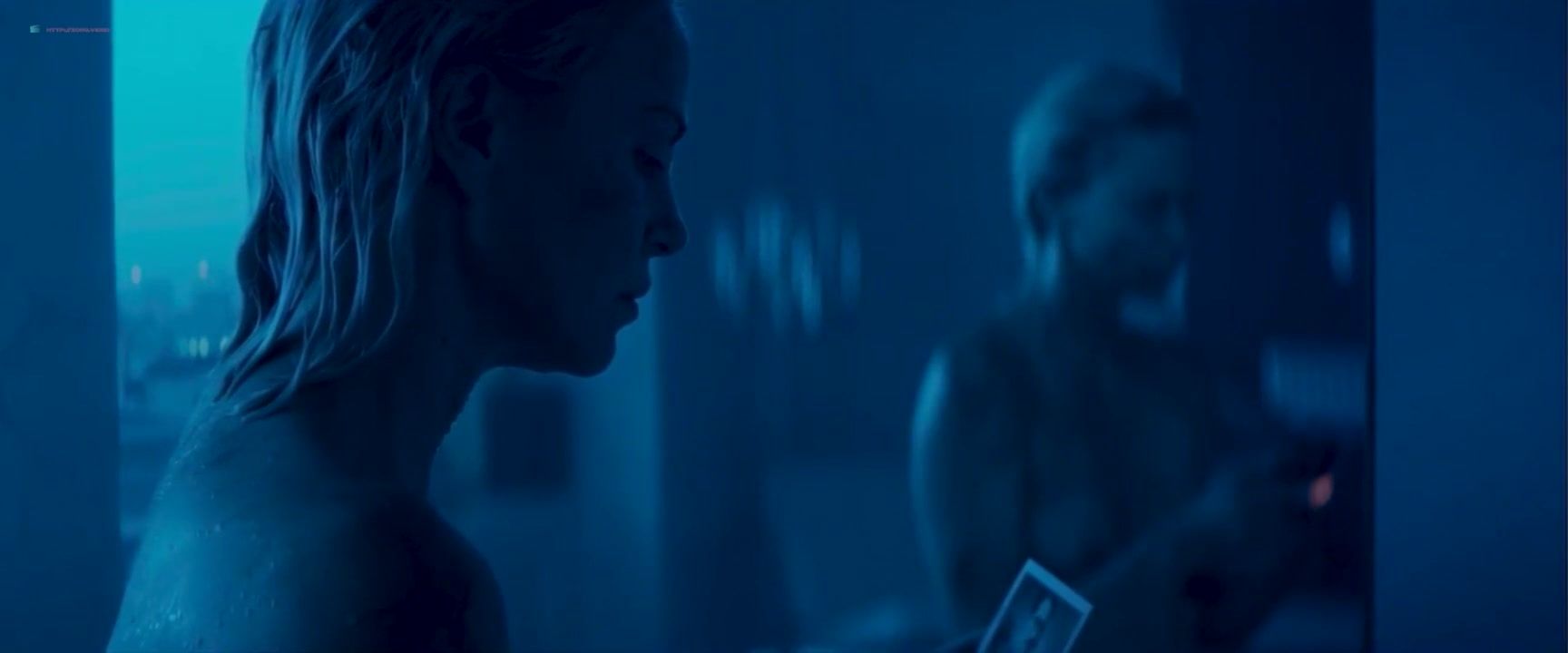 Swing Charlize Theron nude, Sofia Boutella nude – Atomic Blonde (2017) Face Fucking - 2