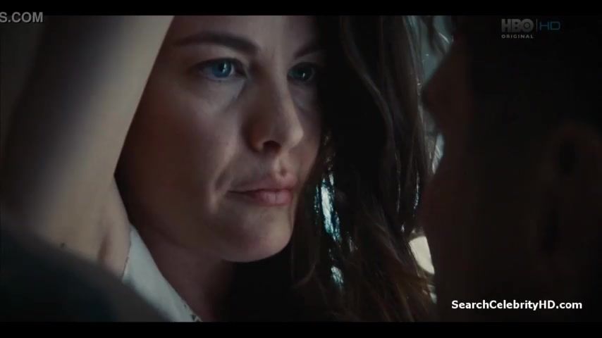 Fist Bang-Out Vignette Liv Tyler The Leftovers S02E03 2015 Toying
