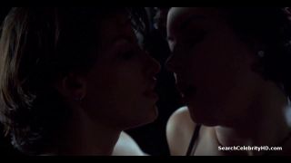 Cuzinho Celebs Hook-Up Sequence Jennifer Tilly Gina Gershon Bound KissAnime