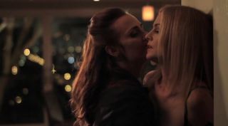 Blowjobs Heather Graham, Diane Farr - About Cherry (2012) Mommy