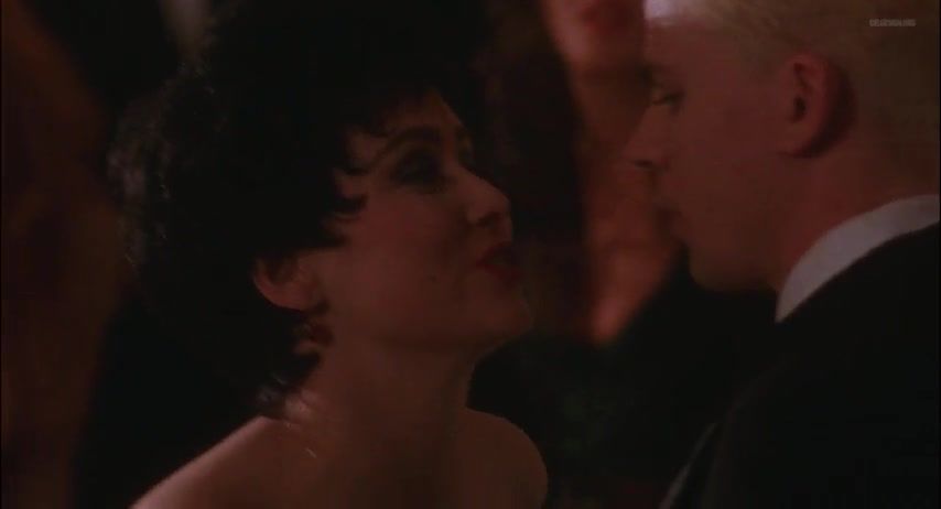 Vecina Sex video Nina Siemaszko Bare - Naughty Orchid two (US 1991) Rocco Siffredi - 1