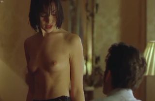 Assfingering Naked Amanda Ryan - The Hunger (1997) Hd Porn