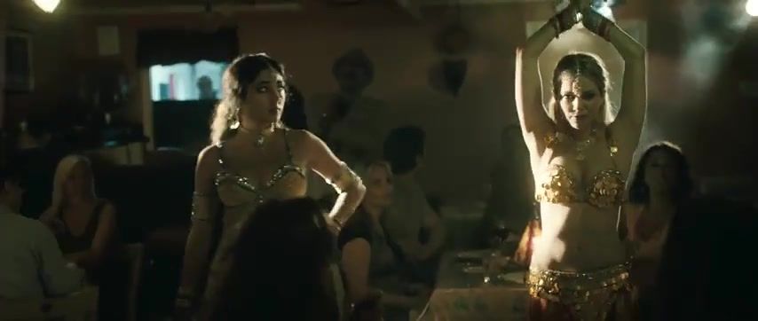 Ro89 Naked Sienna Miller, Golshifteh Farahani Sexy - Just like a woman (2012) Hustler - 1