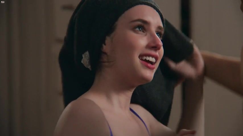 Class Room Naked Emma Roberts Sexy - Adult World (2013) Coeds