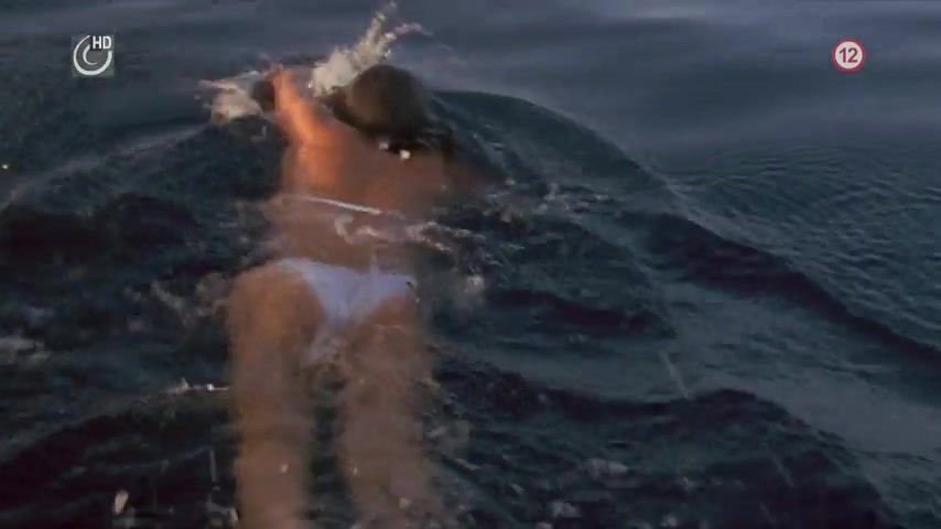 Pierced Naked Alexandra Paul Sexy - Baywatch Hawaiian Wedding (2003) Car - 2