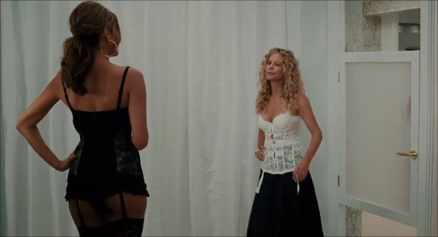Peluda Naked Eva Mendes & Meg Ryan Sexy - The Women (2008) Bersek