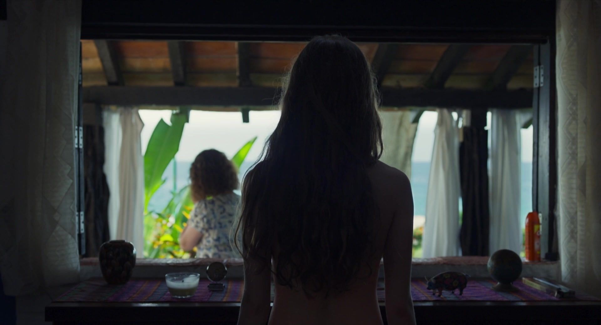 Curious Naked Ana Valeria Becerril Nude - Las hijas de Abril (2017) Money - 2