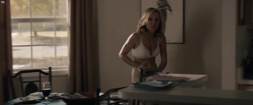 Furry Naked Emily Blunt, Anne Heche Sexy - Arthur Newman (2012) Pussy Orgasm - 2