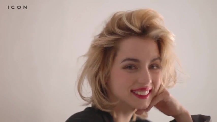 Video-One Naked Ana de Armas Sexy - Icon (2016) Boots
