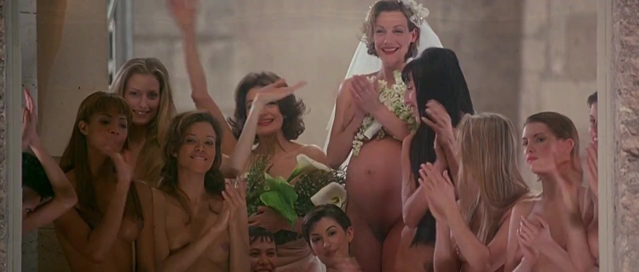 Legs Naked Eve Salvail, Georgianna Robertson, Rossy De Palma, Tara Leon, Ute Lemper Nude - (1) Gotblop