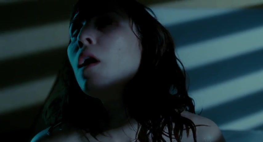 FreePregnantToons Naked Rachel McAdams, Noomi Rapace Nude & Sexy – Passion (2012) Masturbates