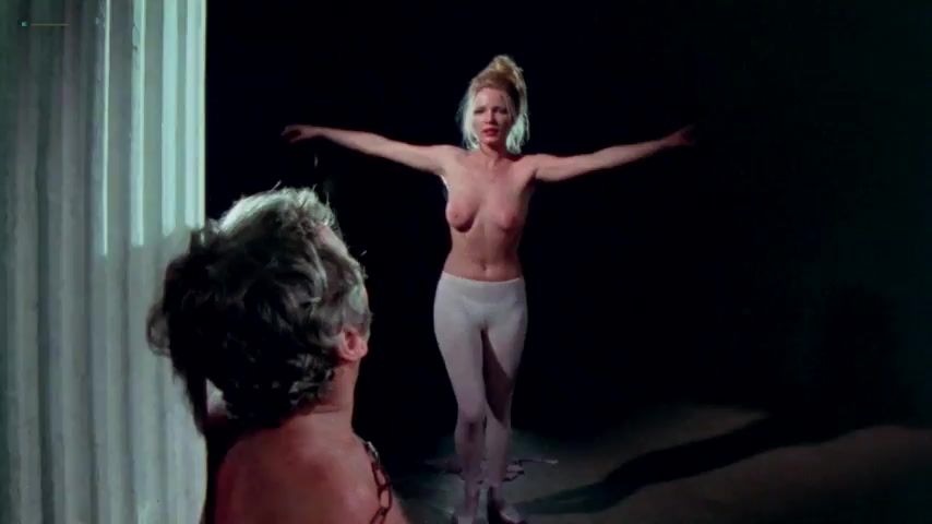 Gayhardcore Naked Viju Krem, Arlana Blue, Jennifer Stock, etc Nude - Bloodsucking Freaks (1976) Shower