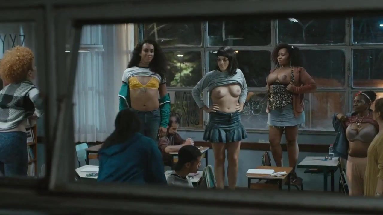 Jocks Sexy Sara Antunes, Ingrid Gaigher, Ariane Souza, Raquel Ferreira nude - Segunda Chamada s01e05(2019) ErosBerry