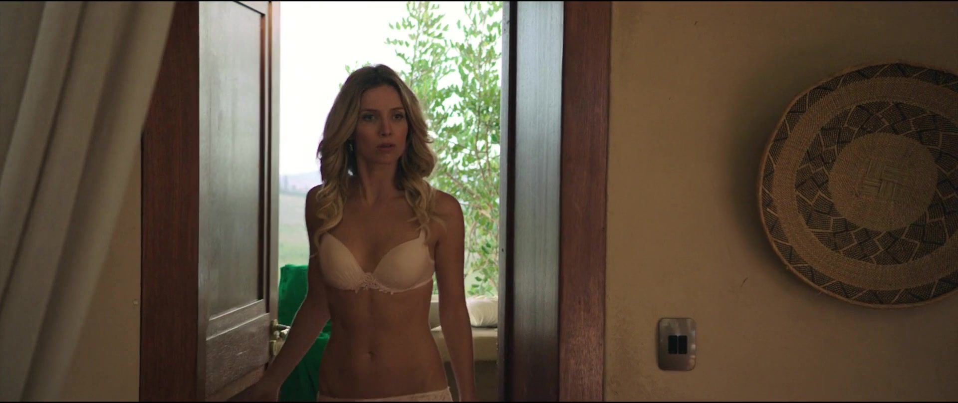 Hugetits Sexy Annabelle Wallis naked - The Brothers Grimsby (2016) Str8 - 2