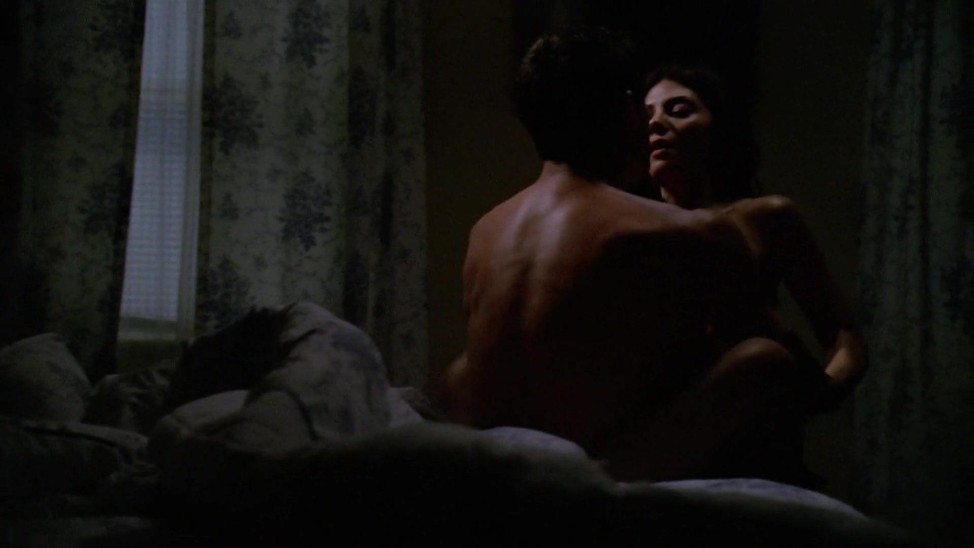 This Sexy Callie Thorne naked -The Wire s02e06 (2003) Gay Cock