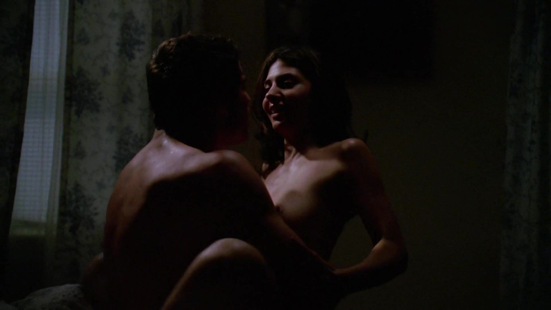Creampies Sexy Callie Thorne naked -The Wire s02e06 (2003) Porn