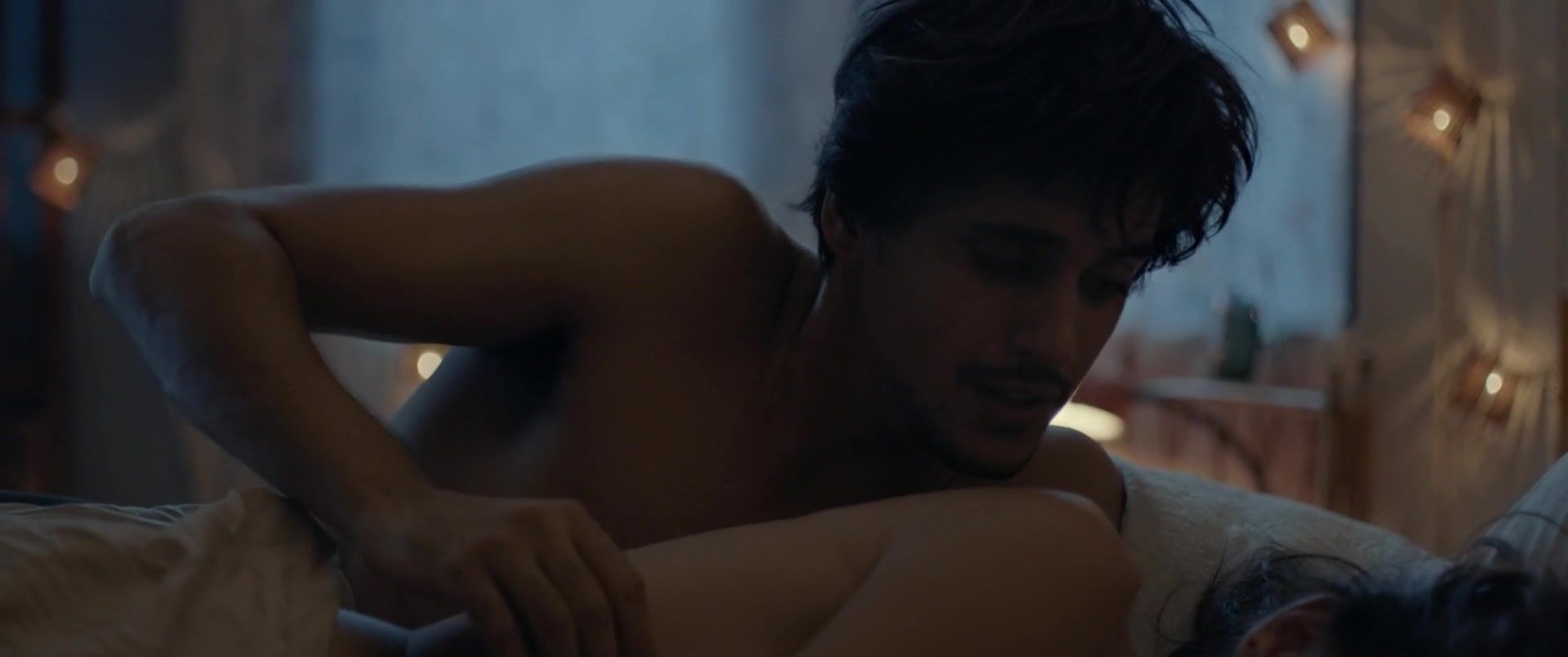 Gay Pornstar Sexy Vicky Luengo nude - Barcelona, Nit D’Hivern (2015) Pinay