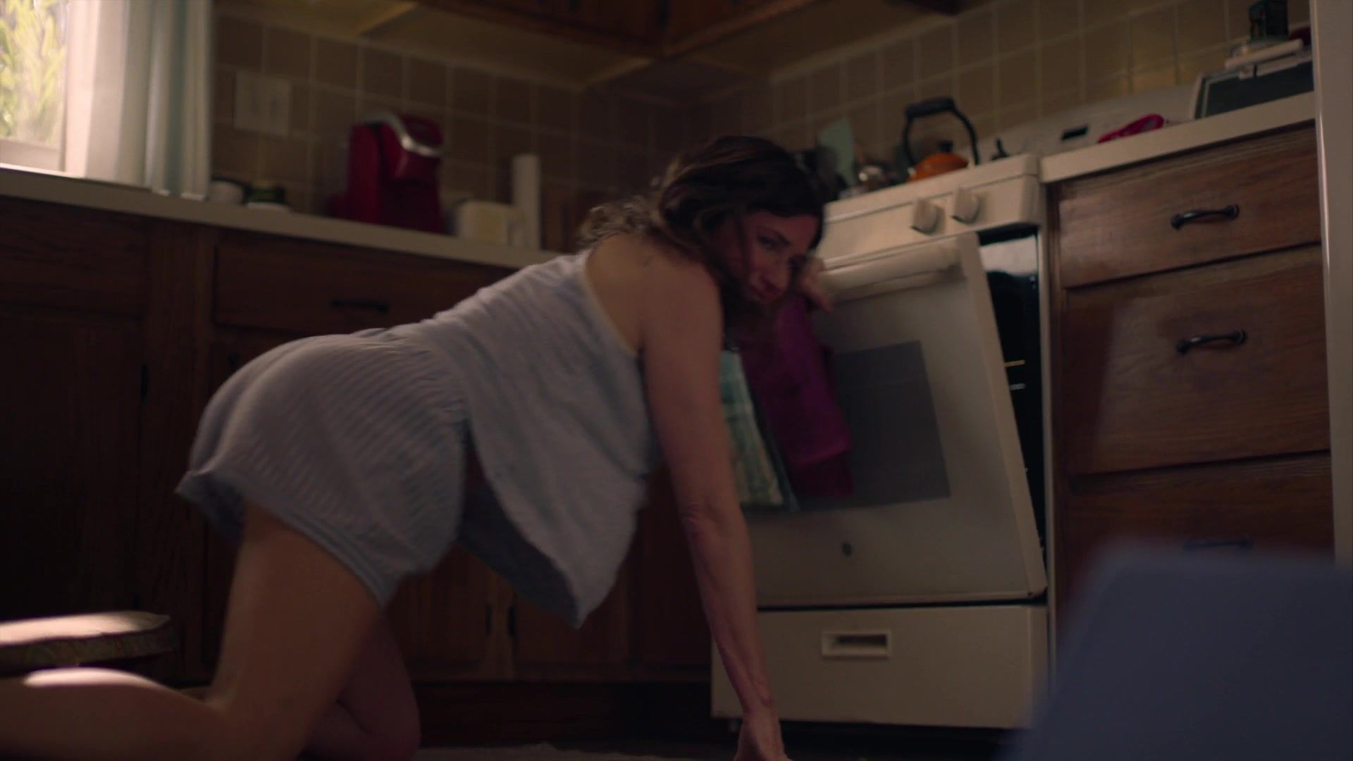 DoceCam Sexy Kathryn Hahn nude - Mrs. Fletcher s01e03 (2019) Shaved