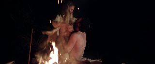 Prostituta Sexy Dominique Swain, Tori Glawe Osborn nude - Eminence Hill (2019) Punk