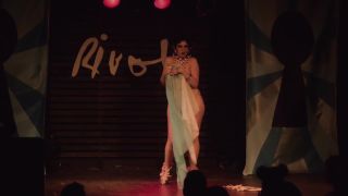 Lesbian Burlesque Strip SHOW Elena Candela - The Rivoli - 2017 Cuminmouth