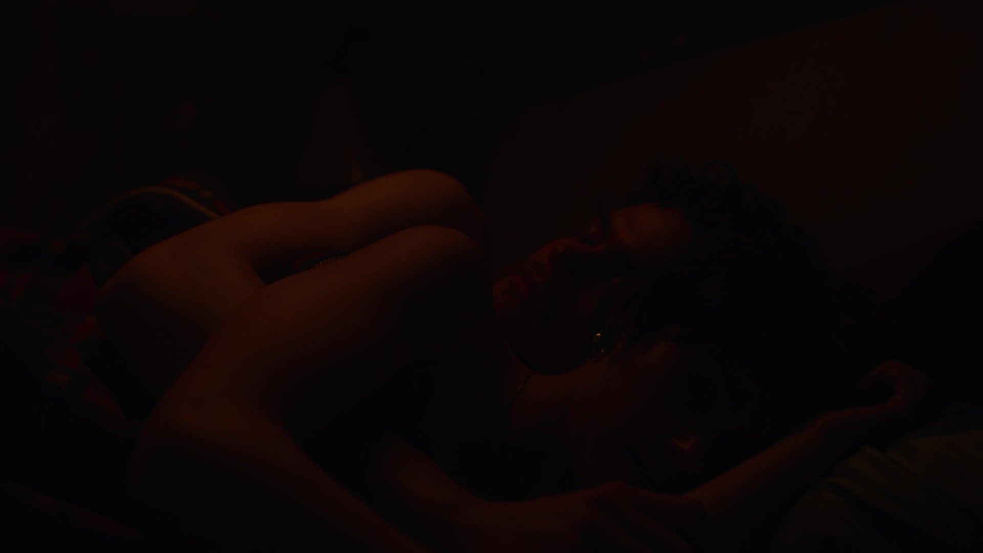 CzechMassage Nude Sarah Swain - Haunted s02e01 (2019) Amatuer Sex - 2