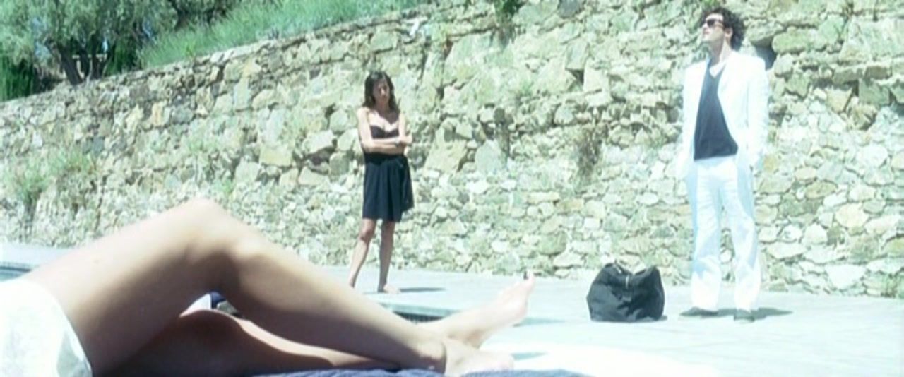 X-Spy Nude Laura Smet, Anne Caillon - UV (2007) Domina