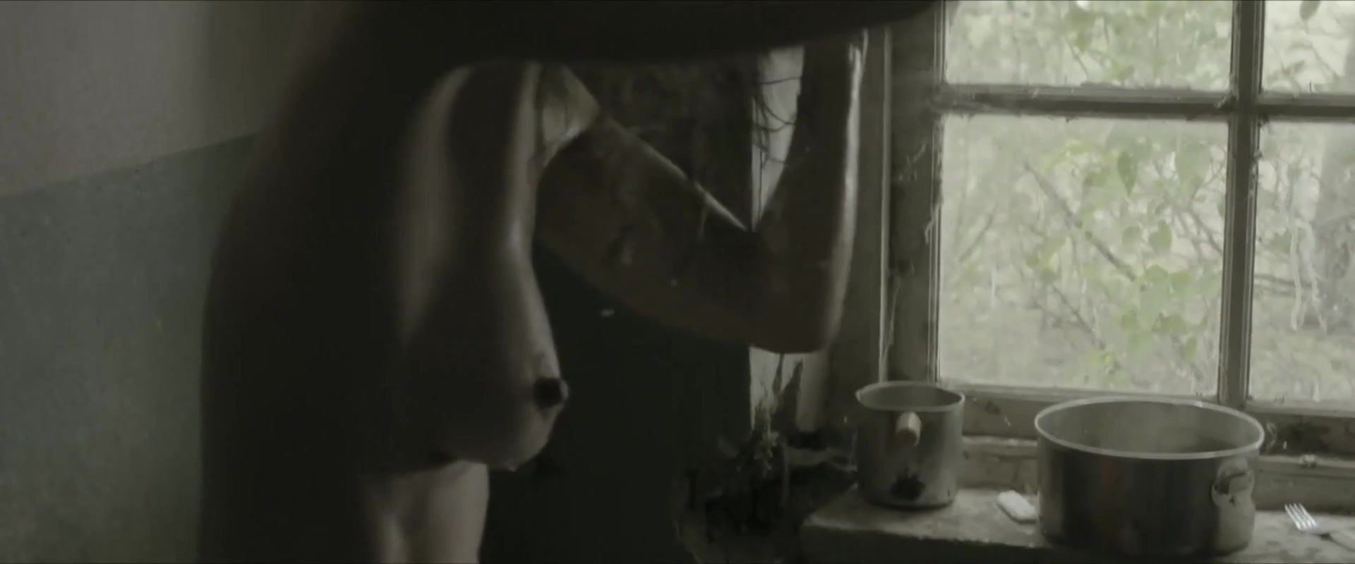 Atm Nude Valentina Bassi - Al Desierto (2017) Joanna Angel