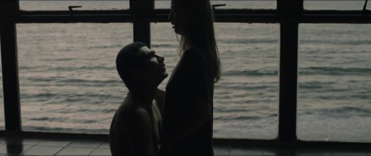 Wet Cunt Nude Giovanna Simoes, Sabrina Greve - Todas as cores da noite (2015) Celebrity Sex Scene - 1