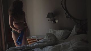 Tight Ass Nude Maelle Genet - Pleurer des larmes d'enfance (2015) Blow Job