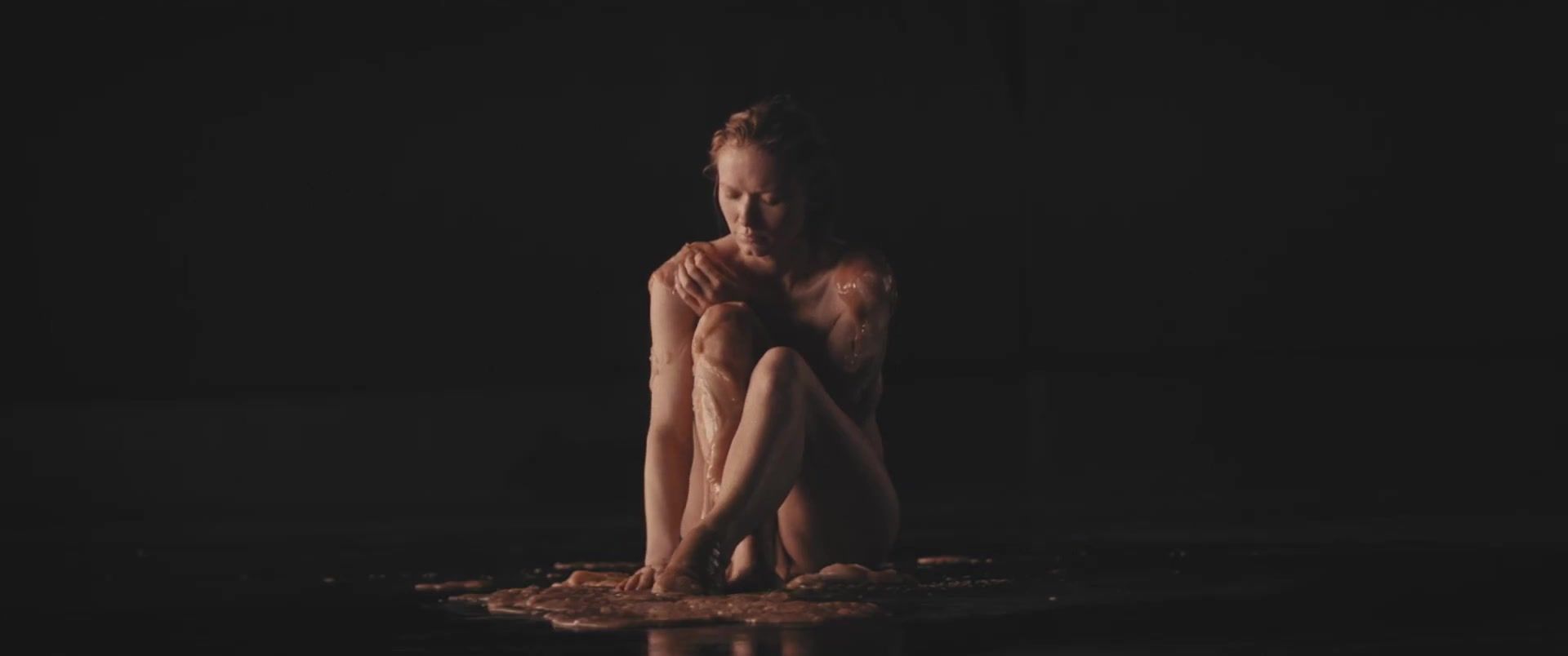 Erito Nude Katarzyna Dabrowska - Genesis (2019) Maporn