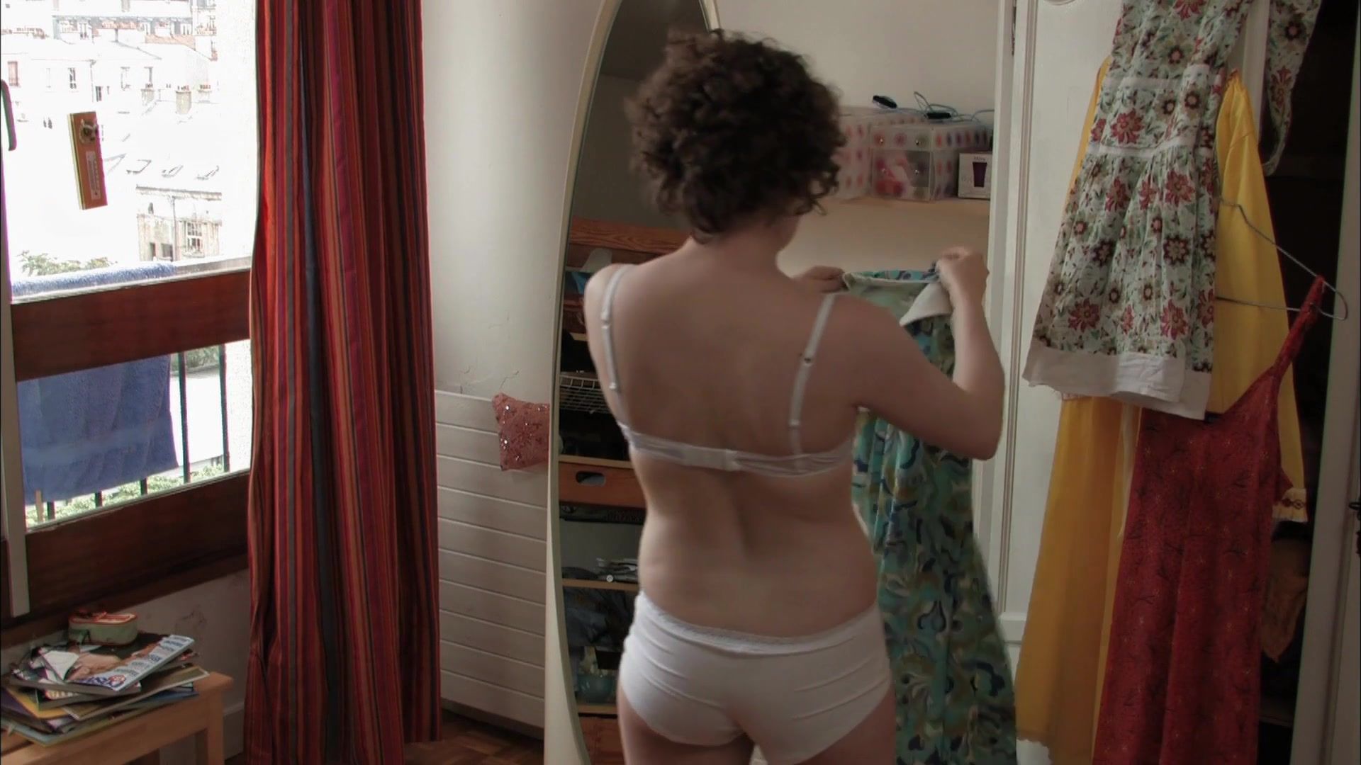 Stretching Nude Charline Paul - A ma vue tu te derobes (2008) Sexvideo