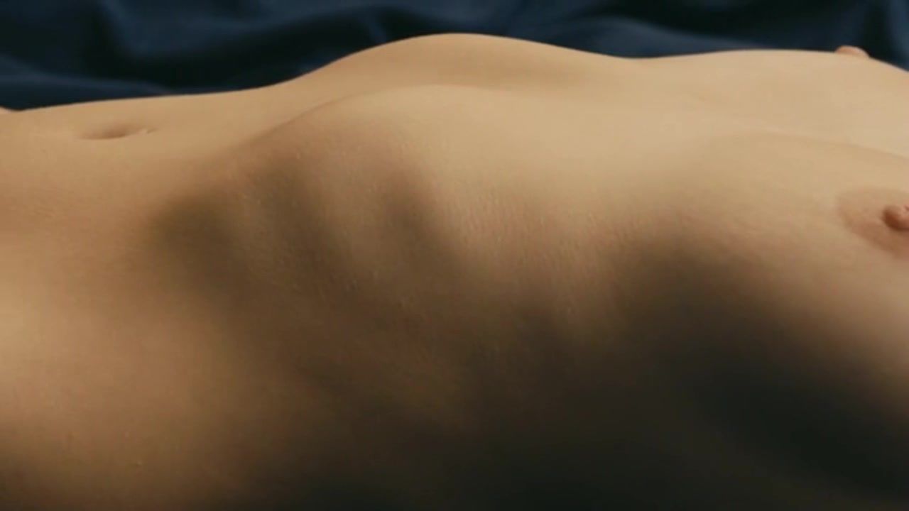 Pregnant Nude Kristy McQuade - Les Fleurs (2014) Gayhardcore