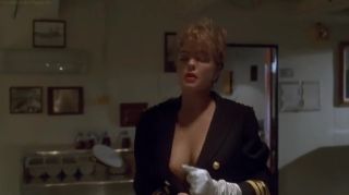 Jacking Off Actress Erika Eleniak Hot striptease scene from Under Siege FreeInterracialTo...