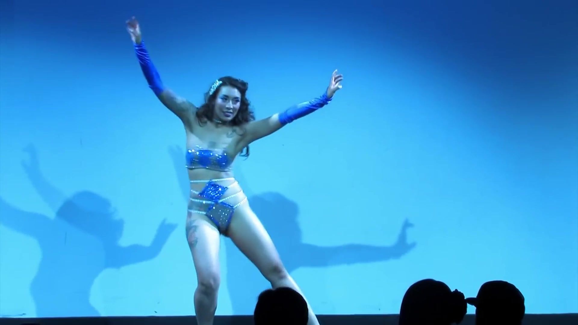 Cousin Naked Asian Art Performance - Miyuki Divine - The Burlesque Strip Bunduda