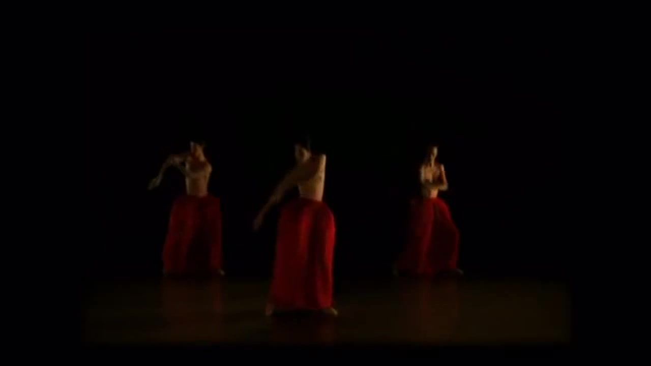 JiggleGifs Naked Asian - Art Performance Perfect Ass