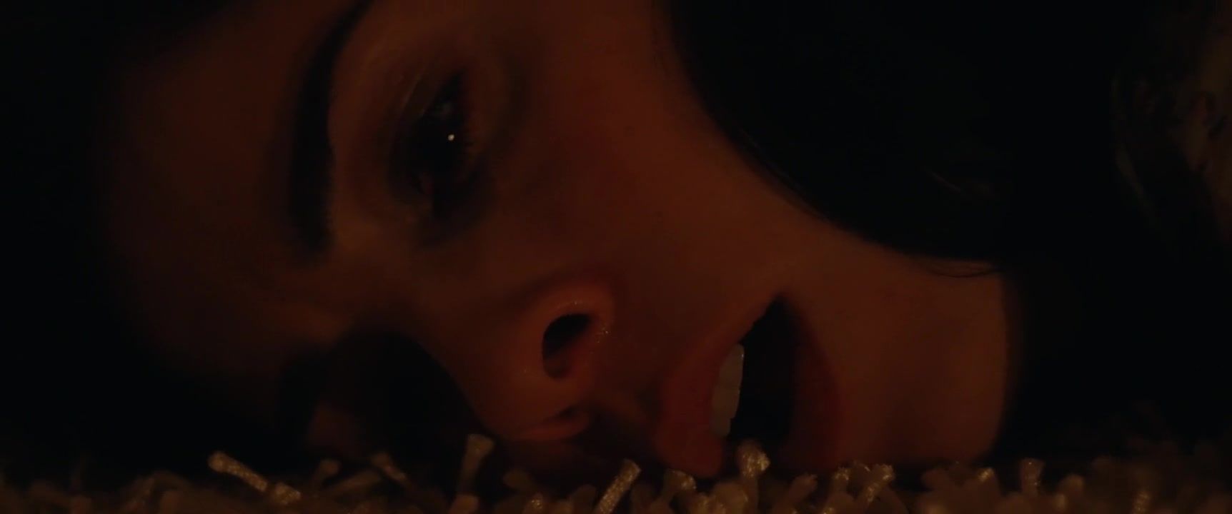 Natural Boobs Sex video Sarah Silverman - I Smile back (2015) Uncensored - 1